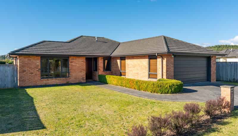 8 Brompton Close, RICHMOND HEIGHTS