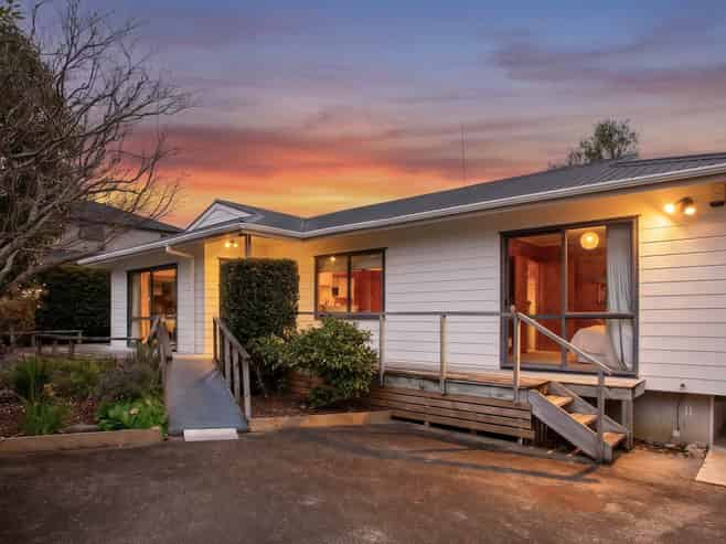 2/48 Karaka Street, Takapuna