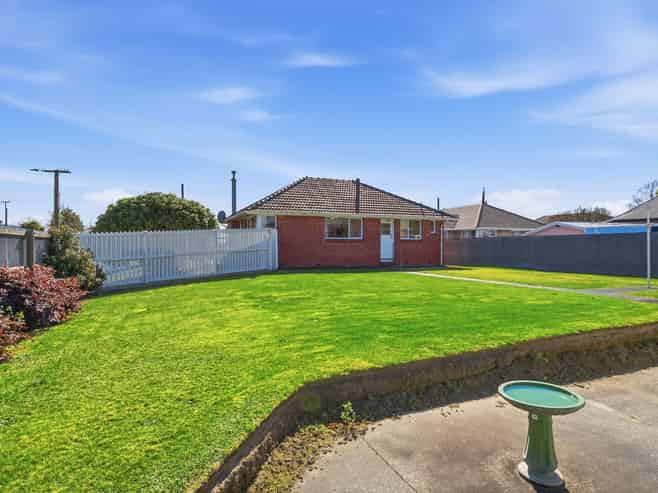 33 Staveley Street, Avonhead