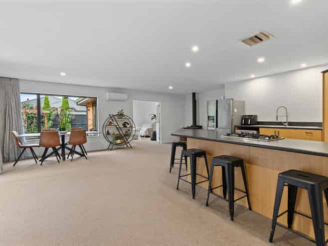 12 Ashgrove Court, Lincoln