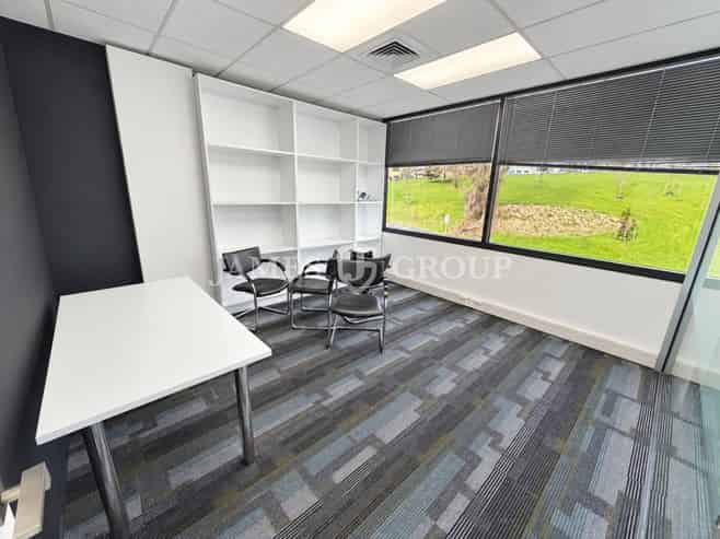 PERFECT OFFICE - FITOUT AVAILABLE TO USE