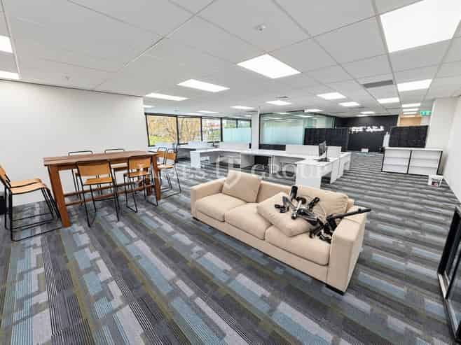 PERFECT OFFICE - FITOUT AVAILABLE TO USE