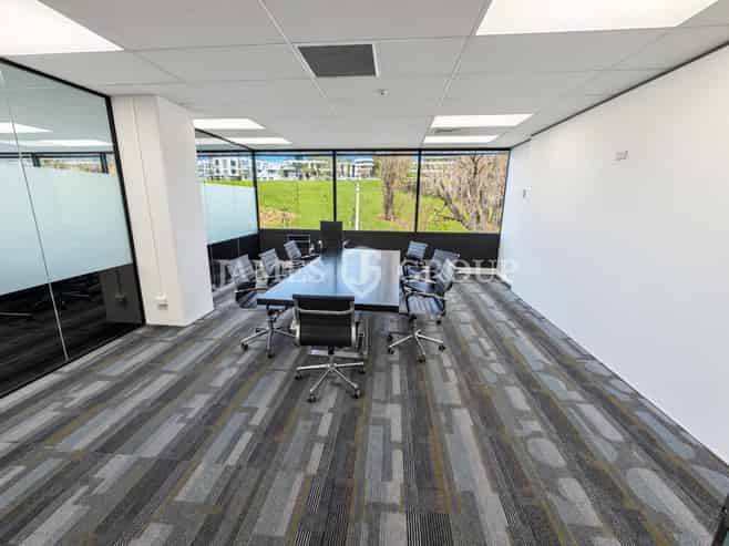 PERFECT OFFICE - FITOUT AVAILABLE TO USE