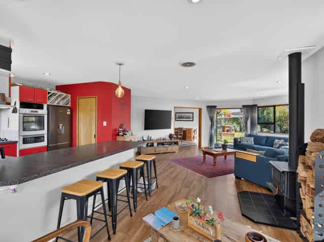 18 Devon Crescent, Darfield