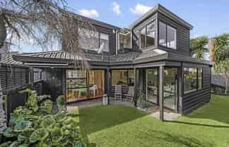 69C St Johns Road, Meadowbank