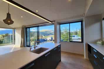 2 Kokako Lane, Jacks Point
