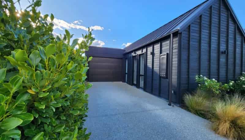 2 Kokako Lane, Jacks Point