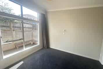 2/3 Picton Street, Howick