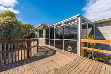 17 Cook Street, Oceanview