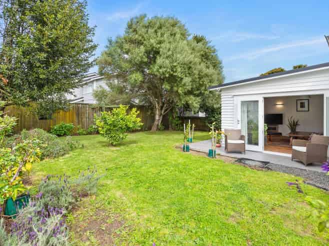 26 Pukehana Avenue, Epsom