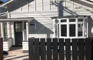111A Grant Road, Thorndon