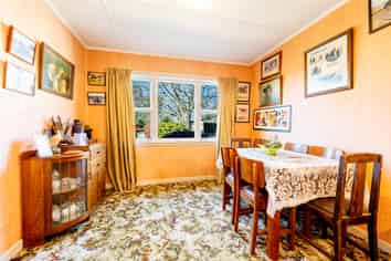 340 Falvey Road, Levels