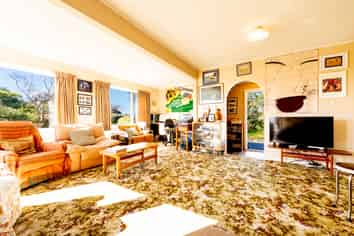 340 Falvey Road, Levels