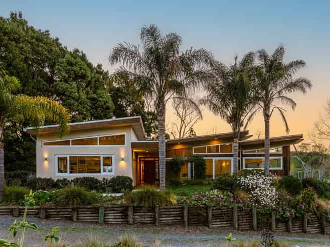 139 Tauroa Road, Havelock North