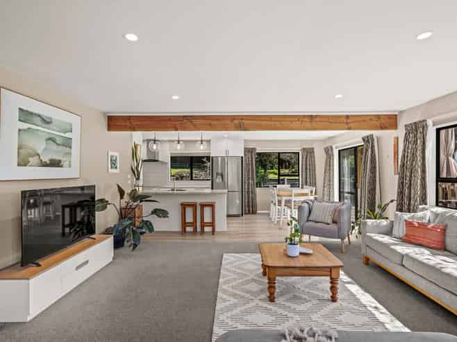 8 Heathvale Place, Heathcote Valley