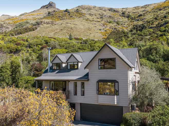 8 Heathvale Place, Heathcote Valley