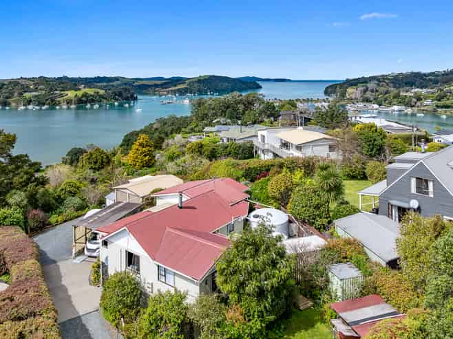 33 Green Road, Matakana
