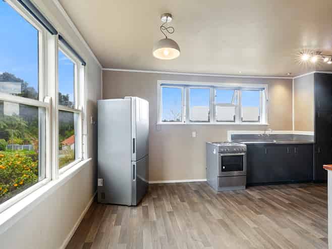 84 Glenpark Avenue, Frankleigh Park