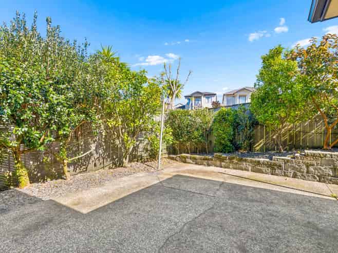 37 Norwood Drive, Flat Bush