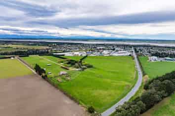 Receivership Sale: All offers considered on this multi titled land block