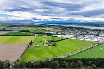 Receivership Sale: All offers considered on this multi titled land block
