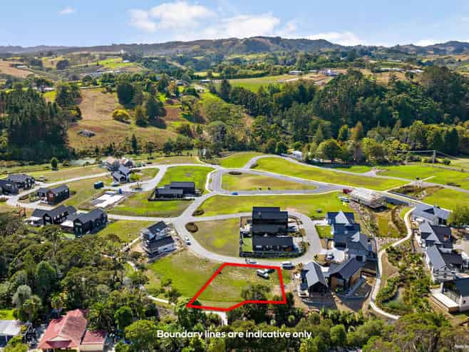 8 Hirere Road, Whitford
