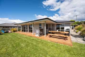 75 Mapua Drive, Mapua