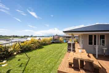 75 Mapua Drive, Mapua
