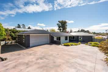 75 Mapua Drive, Mapua