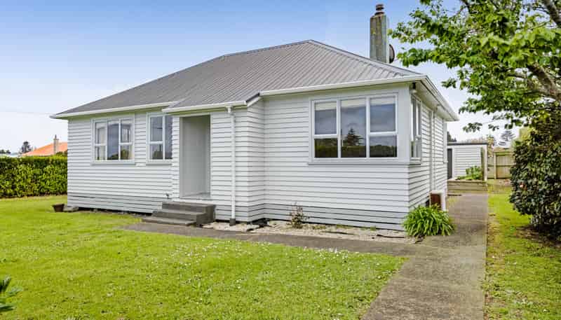 65 Domett Street, Opunake