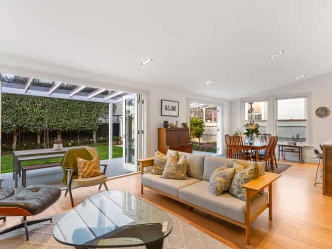 99 Burnley Terrace, Sandringham