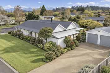 15 Montrose Street, Waiau