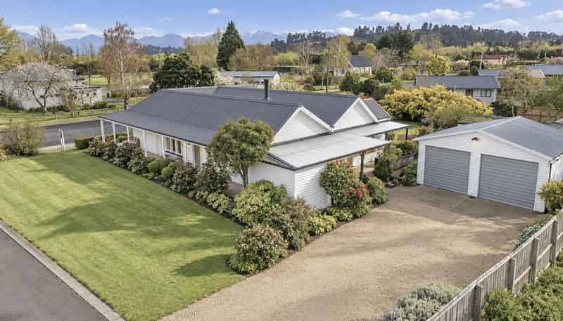 15 Montrose Street, Waiau