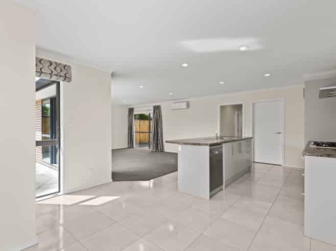 82 Florence Avenue, Palmerston North