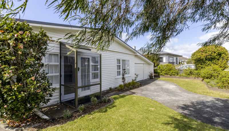 199 Seaview Road, Westown