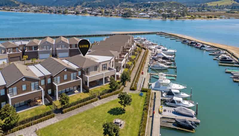 16/6 The Marina, Tairua