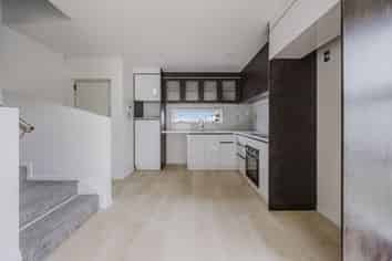 9/48-50 Claude Road, Hillpark