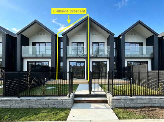 7 Rillside Crescent, Milldale