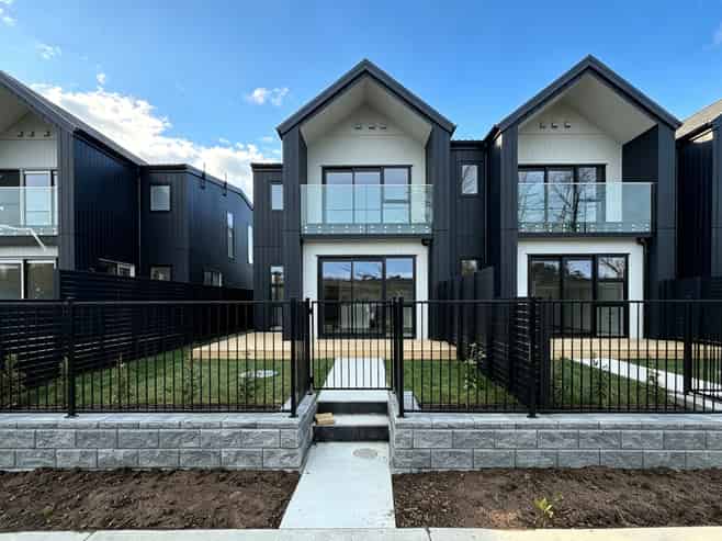 11 Rillside Crescent, Milldale