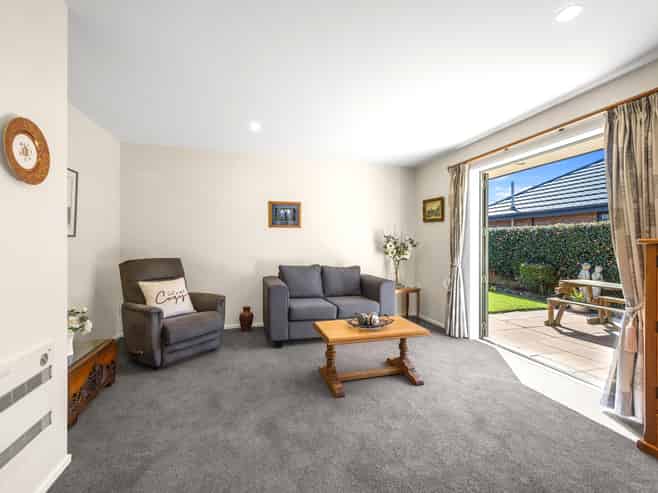 56 Becmead Drive, Harewood