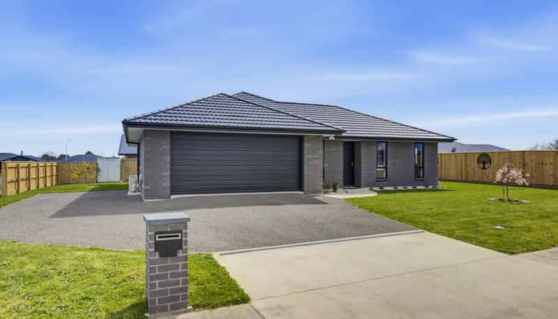 42 Tainui Street, Levin