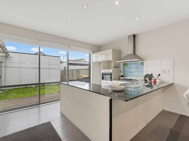 12 Kauri Drive, Takanini