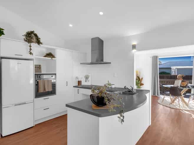 1/104 Stanbury Avenue, Somerfield