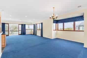 2/14 Castor Bay Road, Castor Bay