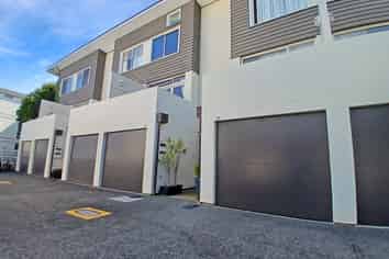 13/27 Birdwood Crescent, Parnell