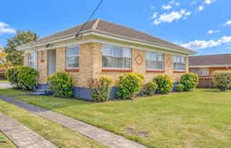 58 Neal Street, Putaruru