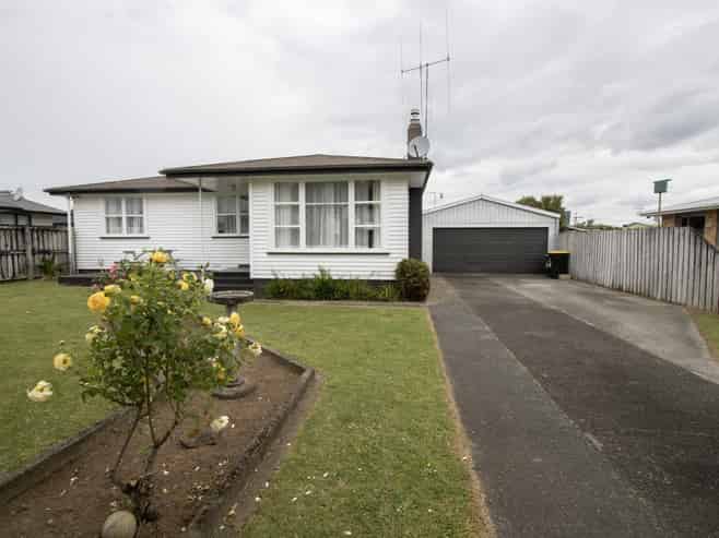 322 Warburton Cres, Te Awamutu