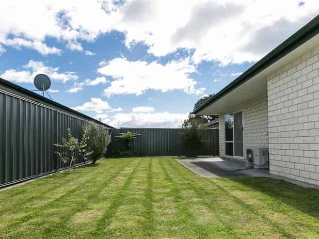 2a McNaughton Place, Onekawa