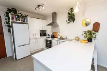 2/9 Ward Street, Trentham