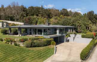 32 Botanical Heights Drive, Waipahihi